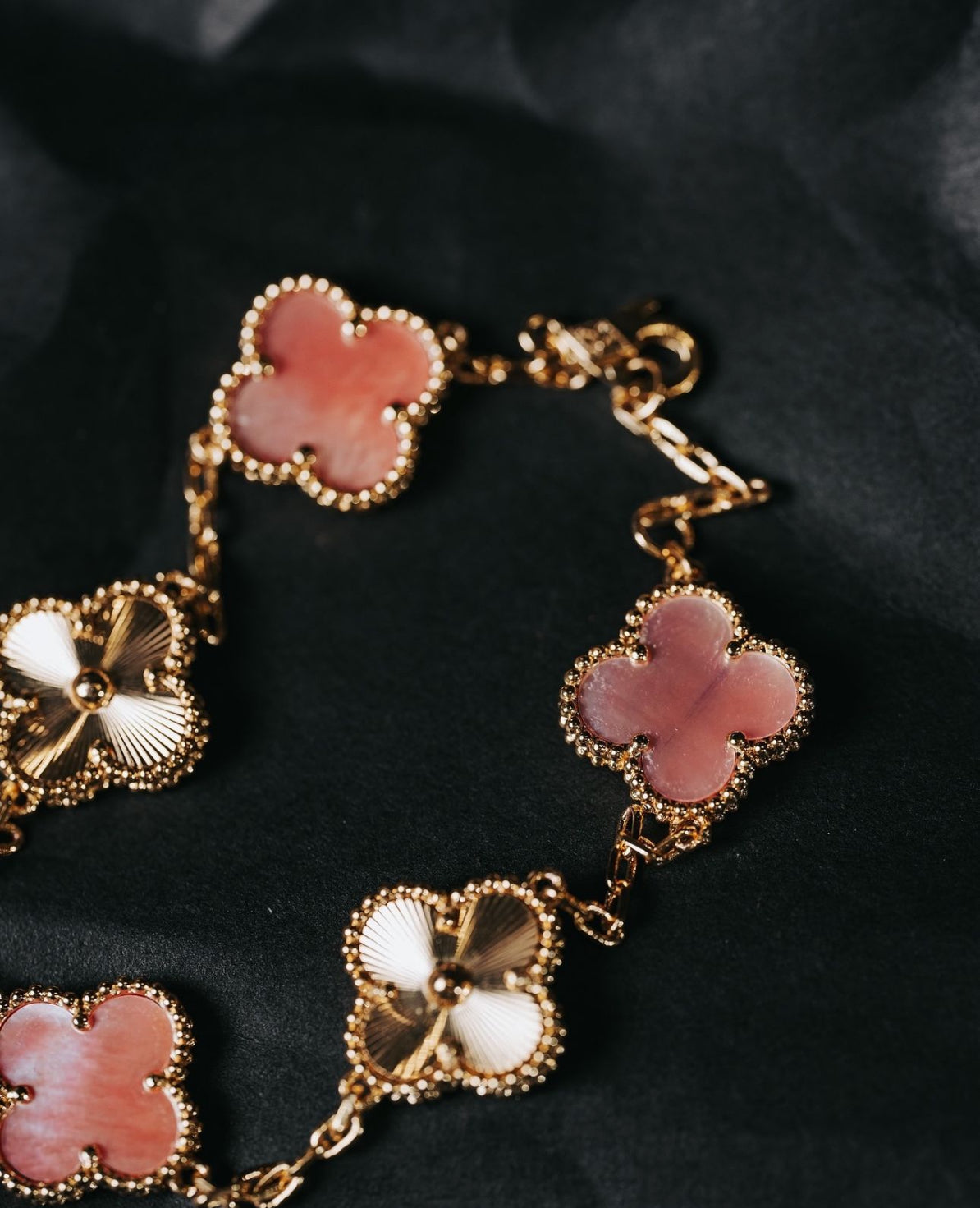 Sterling Silver Clover Pendant & Chain