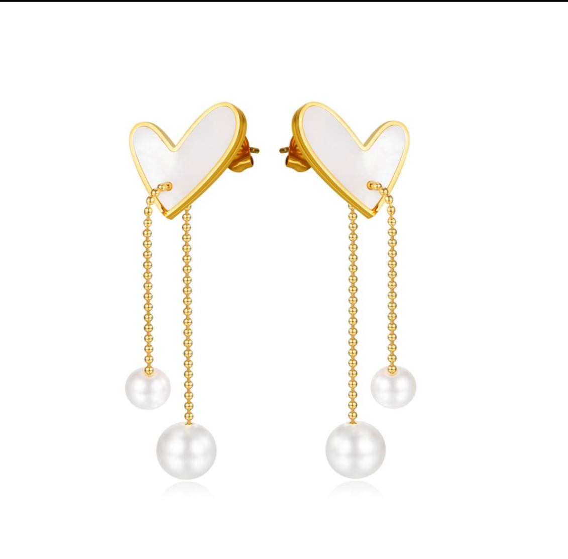 Dolce Pearl Earrings
